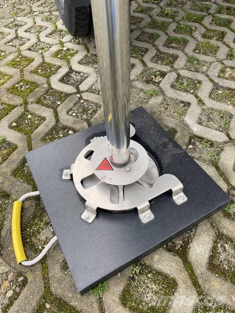 Dinolift 230VT Truck mounted platforms