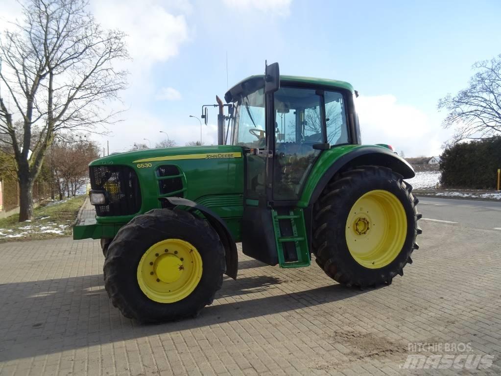 John Deere 6530 Tractors