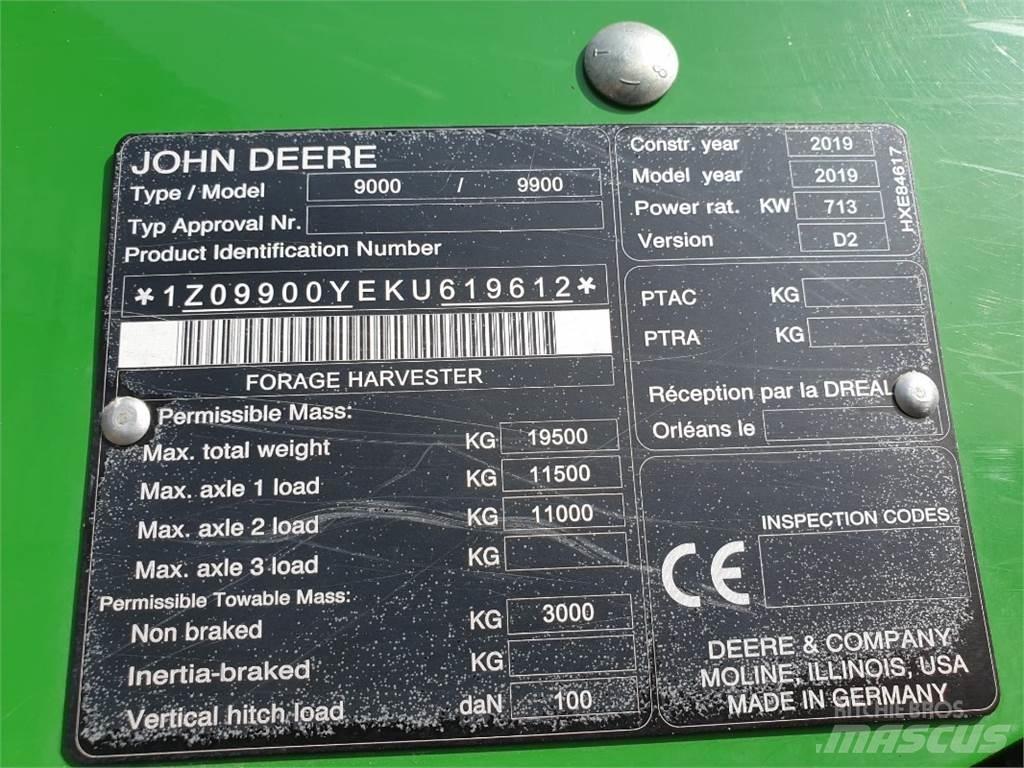 John Deere 9900 Forage harvesters