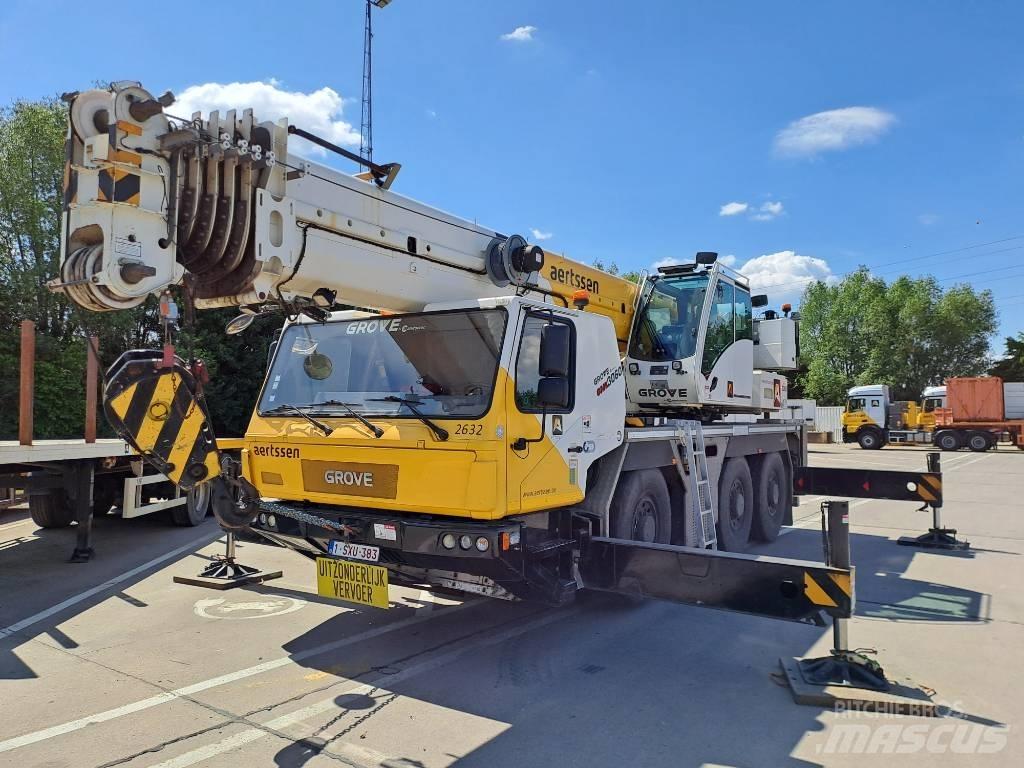 Grove GMK3060 All terrain cranes