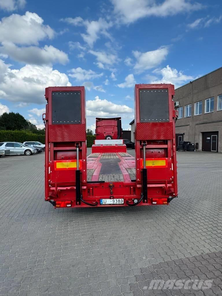 Kässbohrer Lowbed Dollies and Dolly Trailers