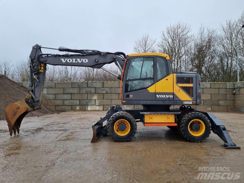 Volvo EWR 150 E Wheeled excavators