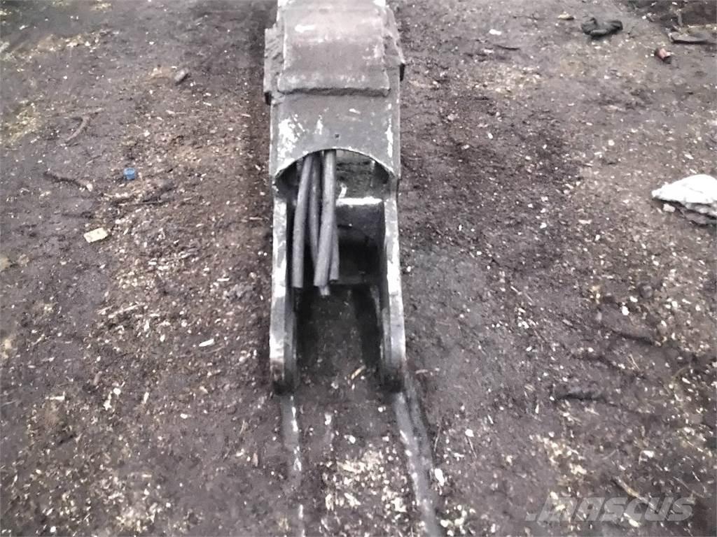Valmet CRF14 Loader cranes