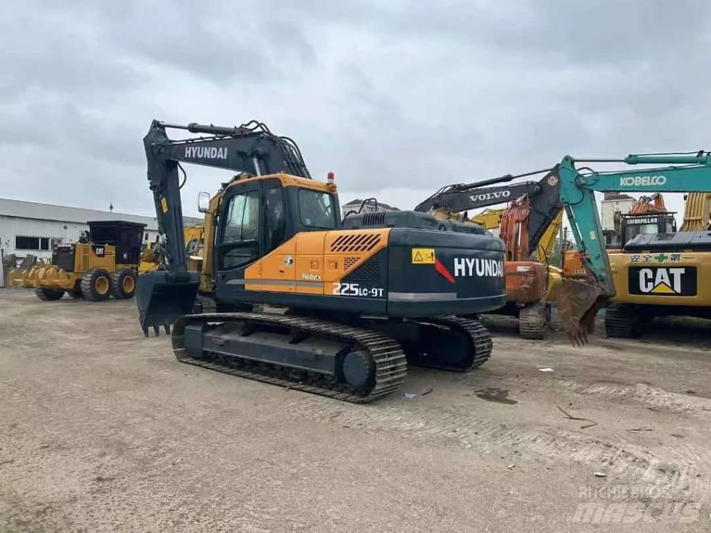 Hyundai 225LC-9T Crawler excavators