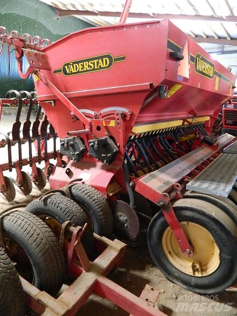 Väderstad Rapid400C Drills