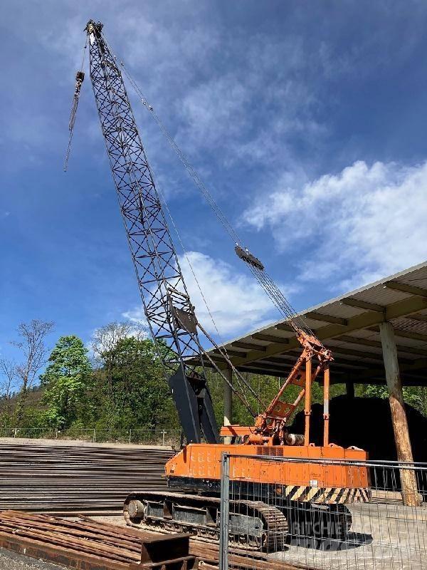 Hitachi KH 180-3 Track mounted cranes
