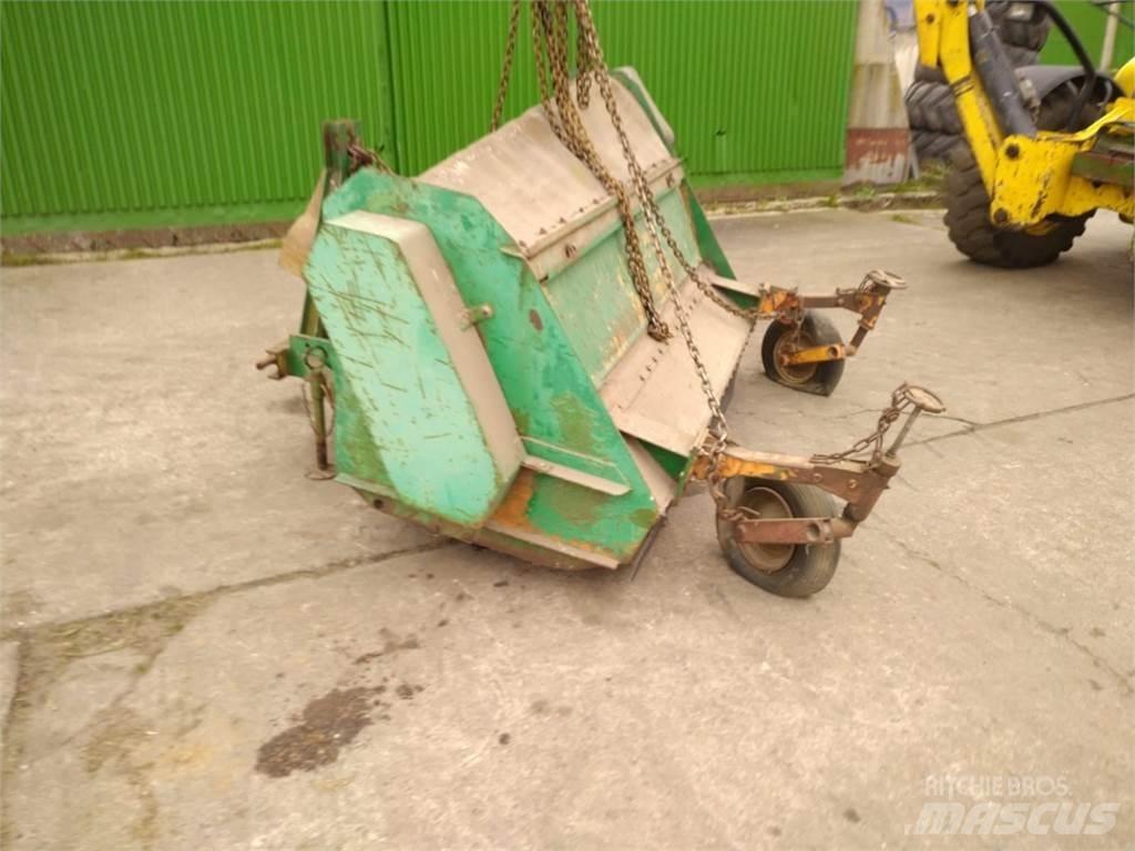 Humus 220 Other forage harvesting equipment