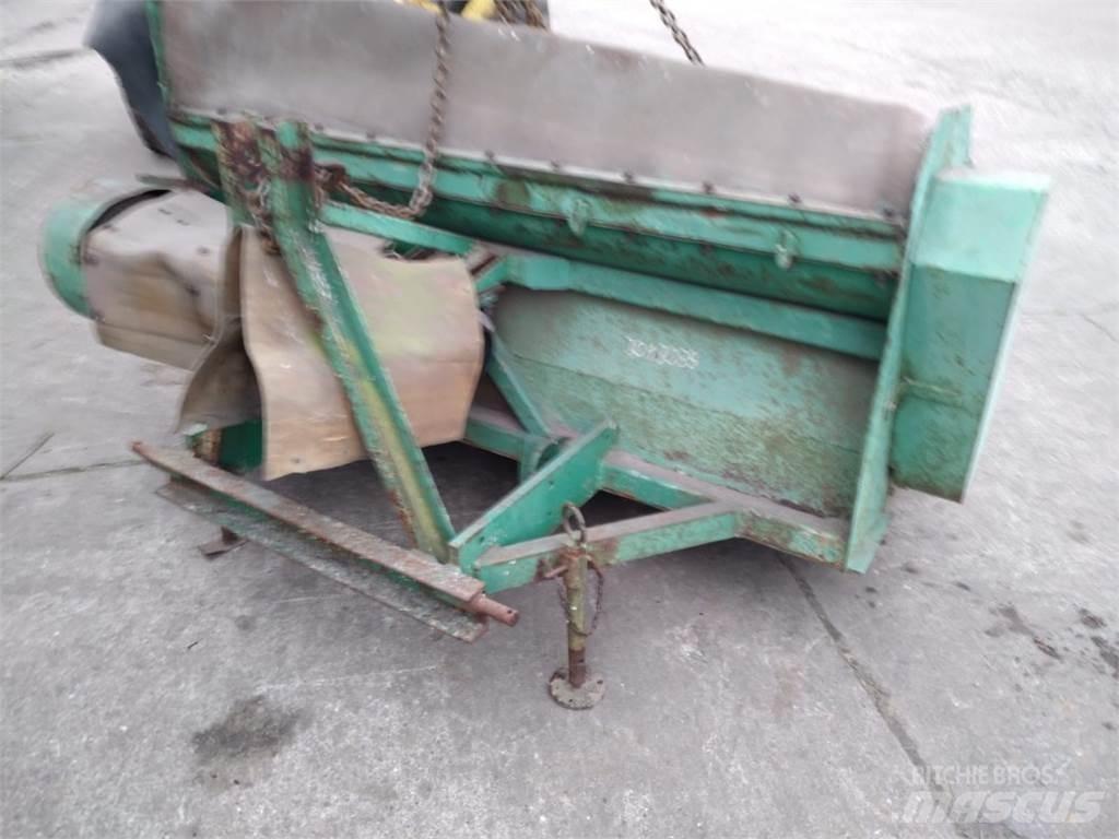 Humus 220 Other forage harvesting equipment