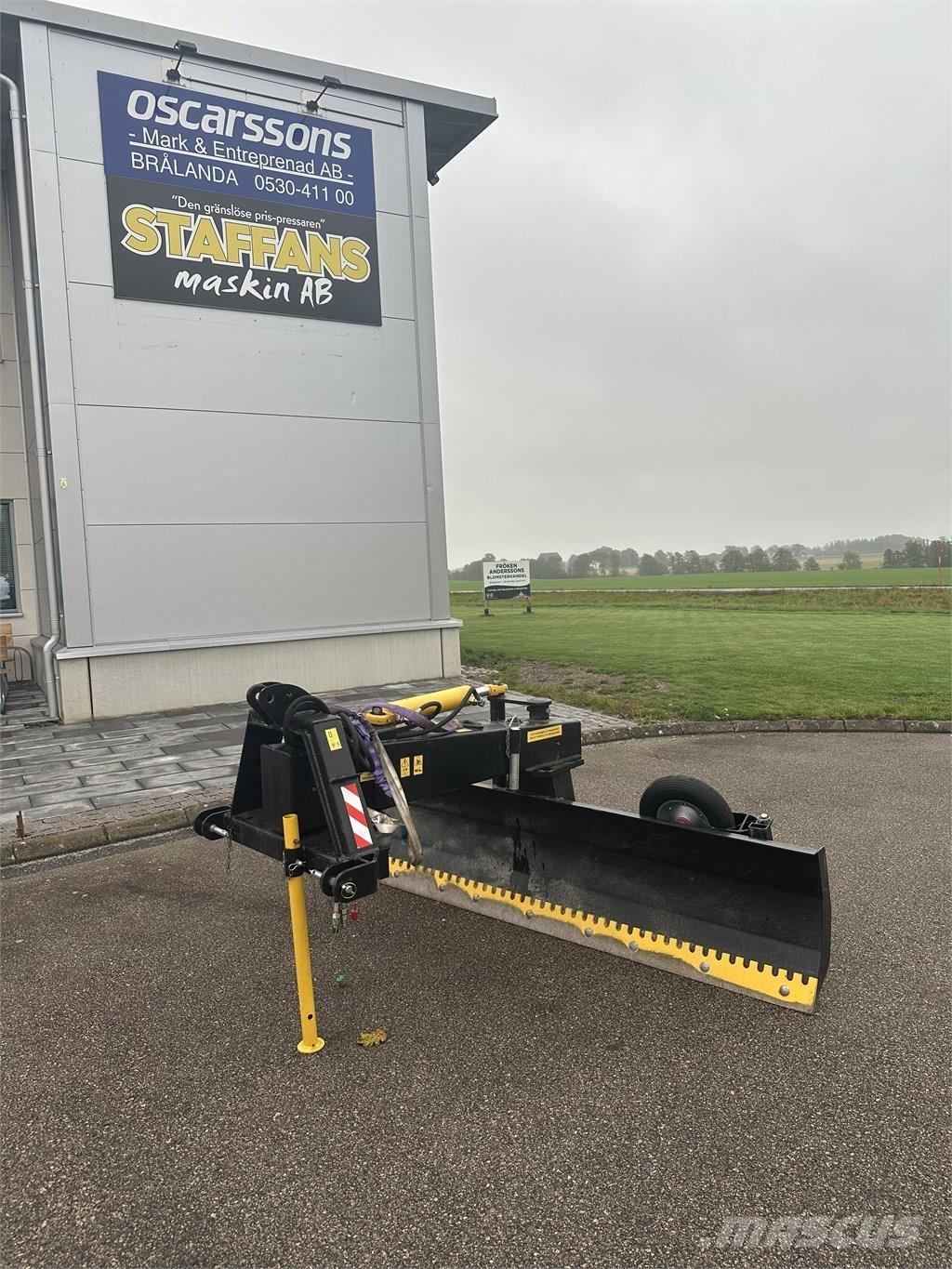 Trejon Optimal TR250 Snow blades and plows