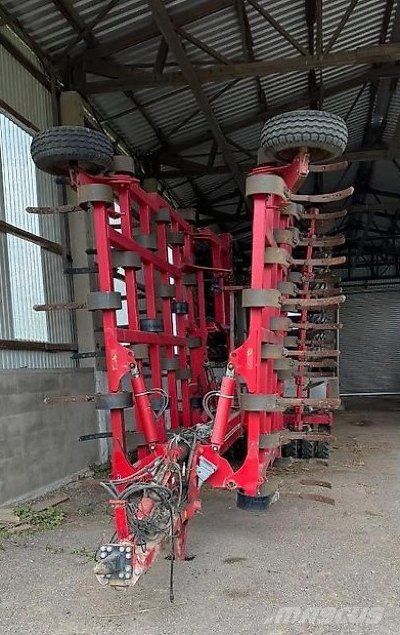 Horsch Tiger 8XL Cultivators