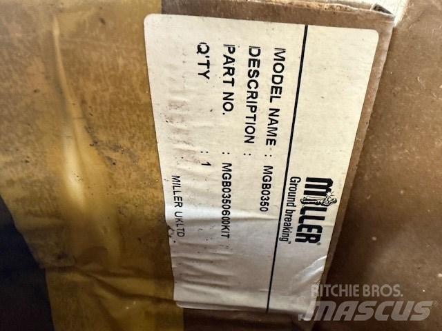 Daewoo D & A 100 V Hammers / Breakers