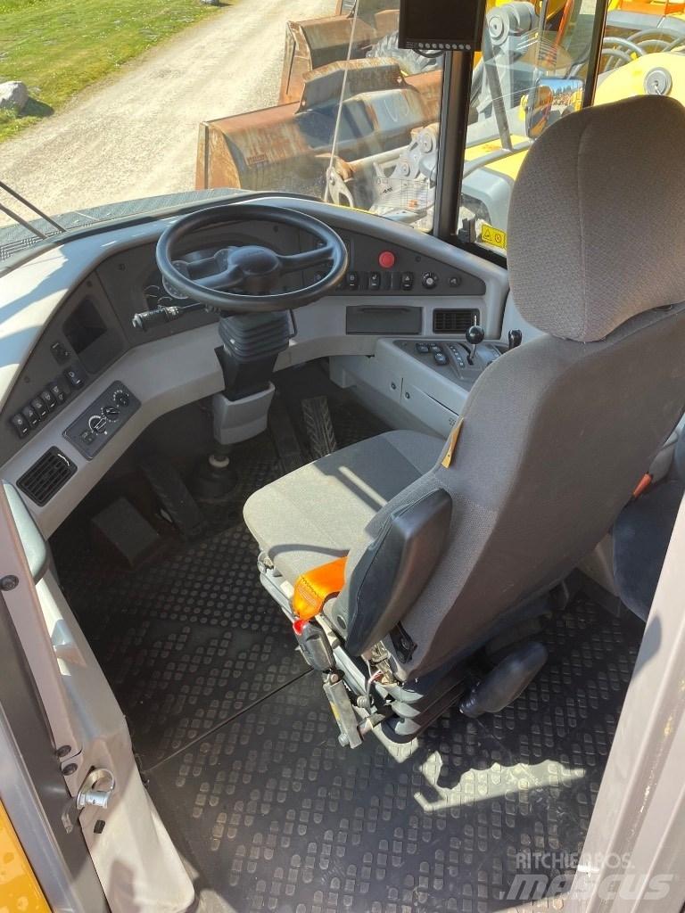 Volvo A30G Articulated Haulers