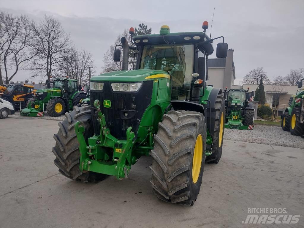 John Deere 7210 R Tractors