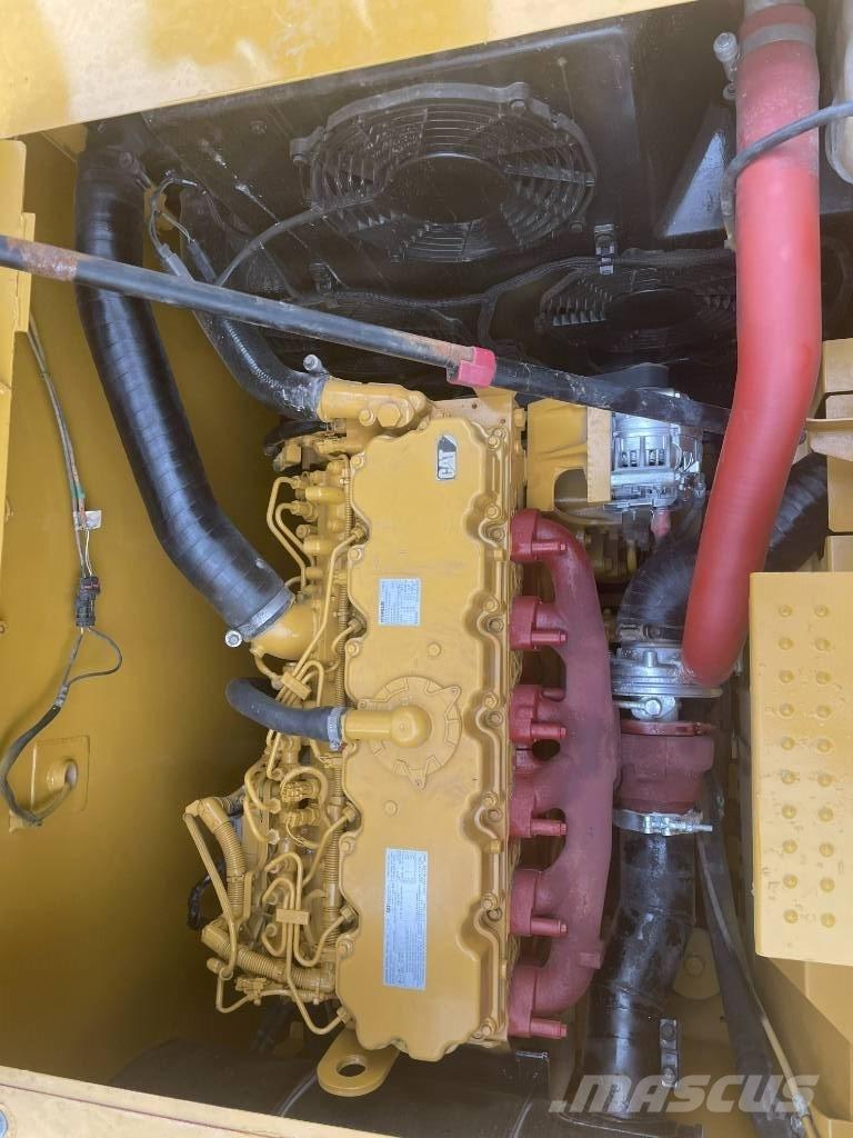 CAT CAT323 Mini excavators  7t - 12t