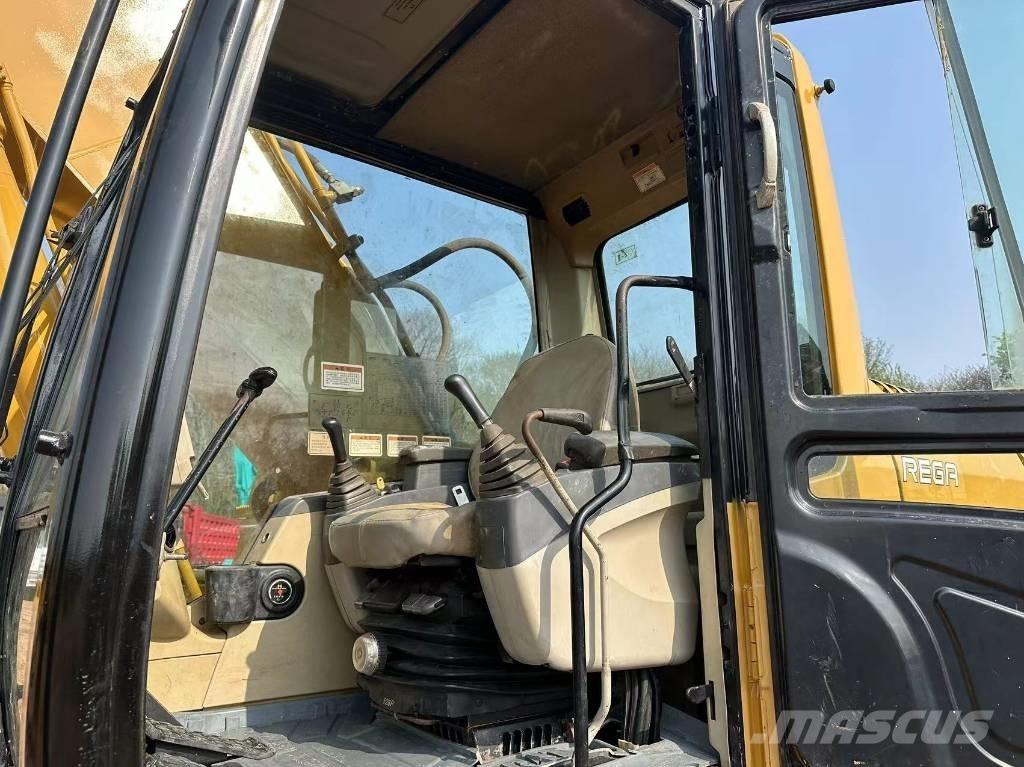 CAT 325CL Crawler excavators