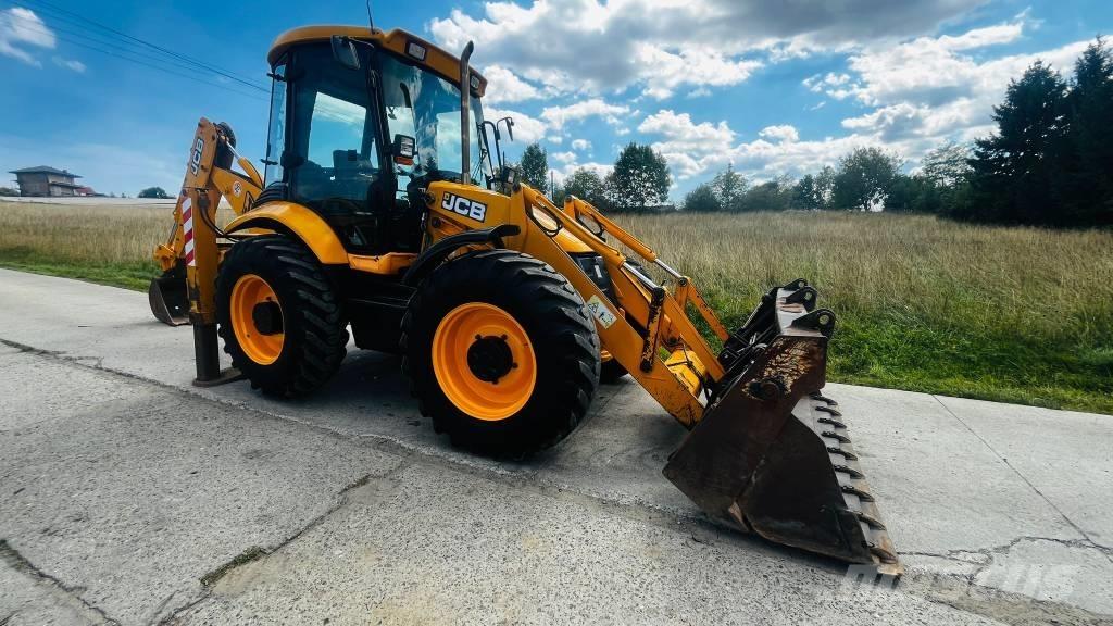 JCB 4CX Backhoe