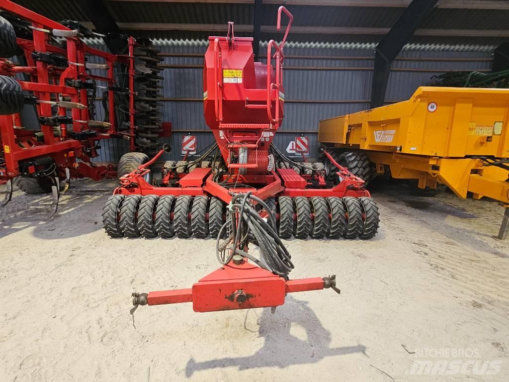 Horsch Pronto 4 DC Combination drills