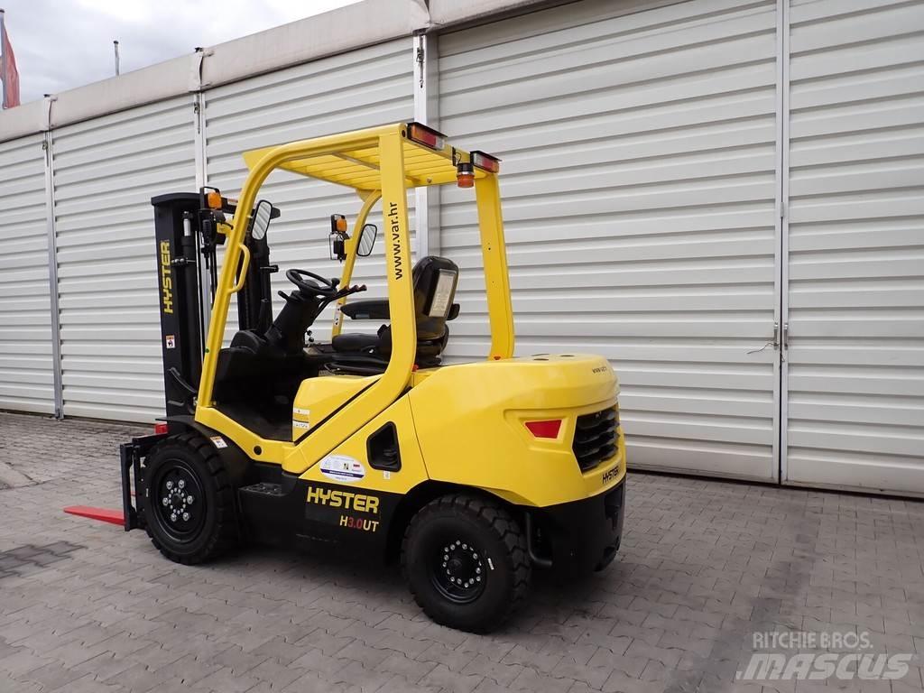 Hyster H3.0UT Diesel trucks