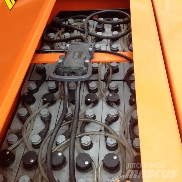 BT OP 1000 HSE High lift order picker