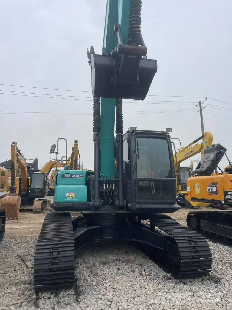 Kobelco SK 200 Crawler excavators
