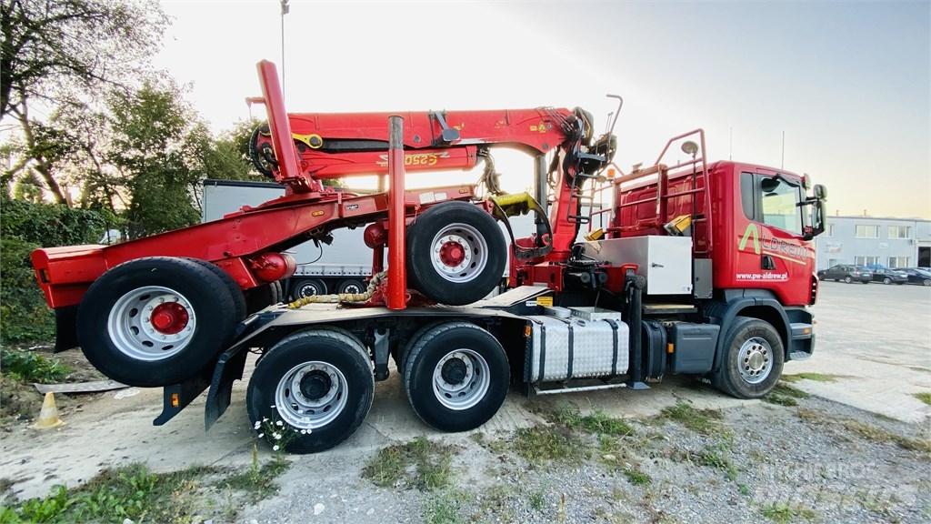 Scania R500 Timber trucks