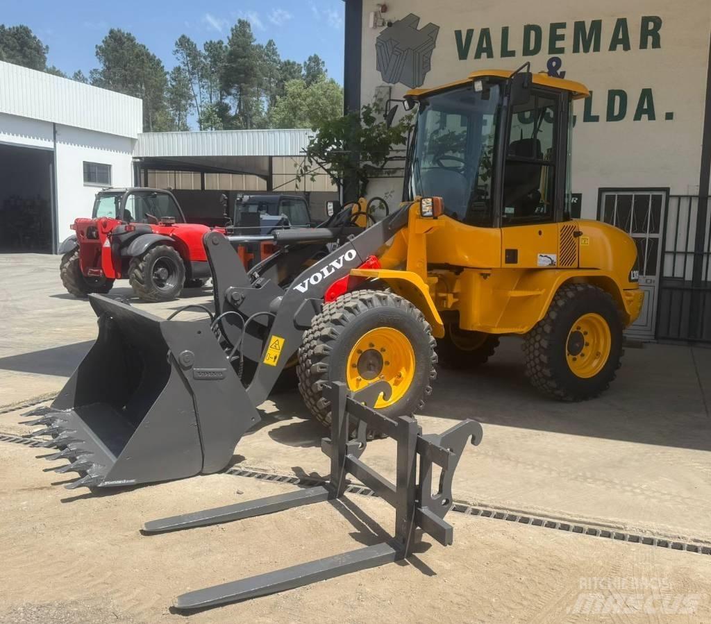 Volvo L 30 B, L30 Wheel loaders