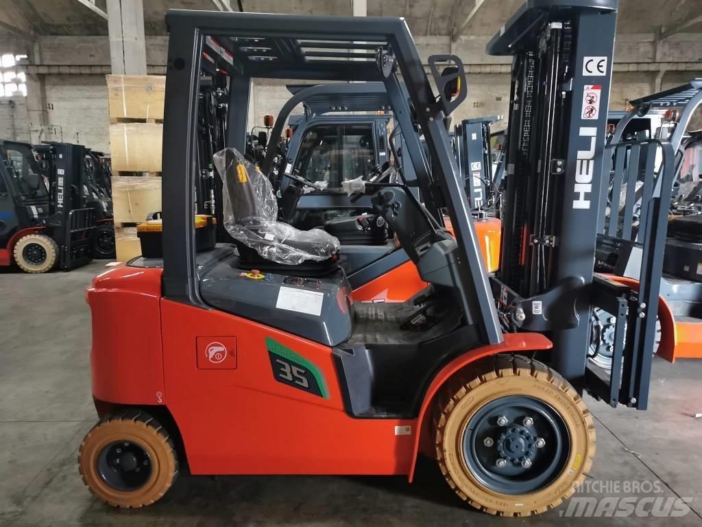 Heli CPD35-GB2Li-M Electric forklift trucks