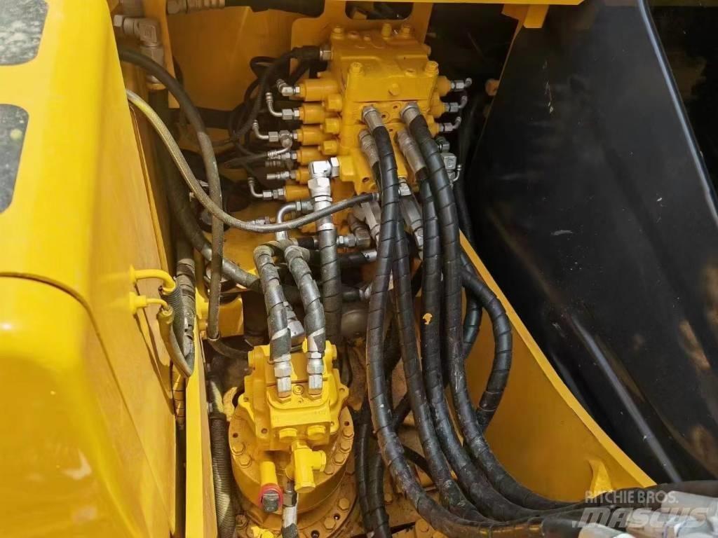 Komatsu PC 130 LC-7 Crawler excavators