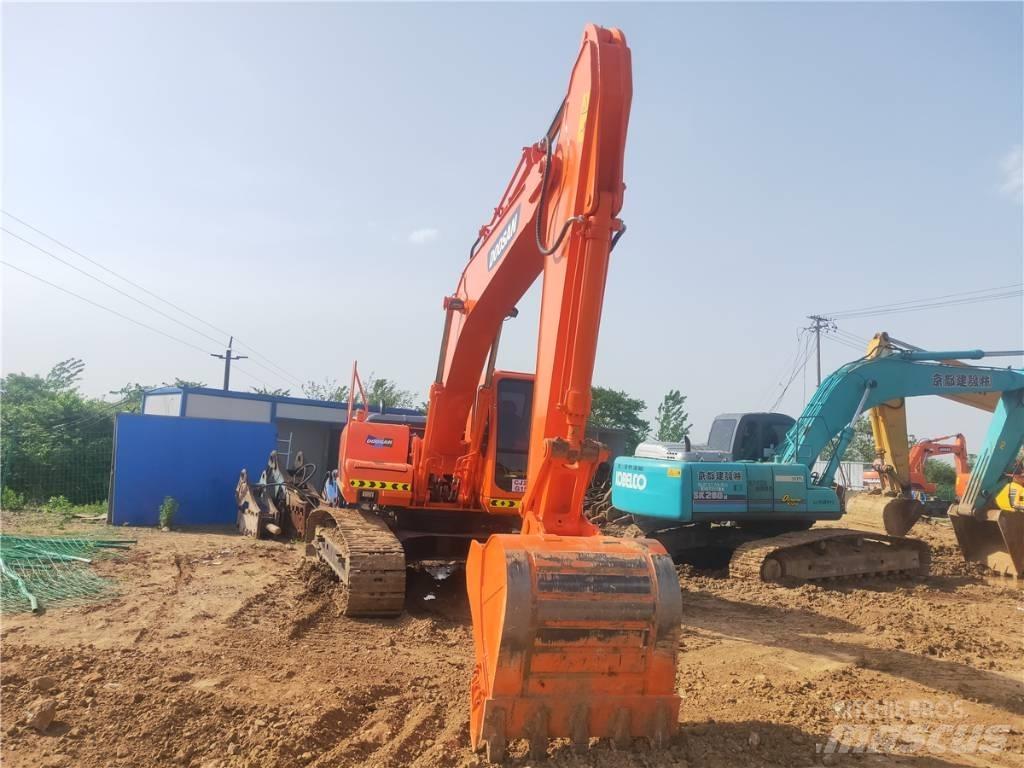 Doosan DH 220 LC-7 Crawler excavators