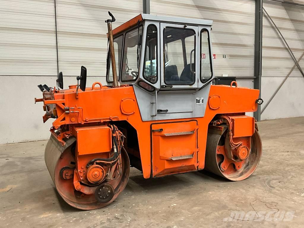 Hamm DV 06 V Twin drum rollers