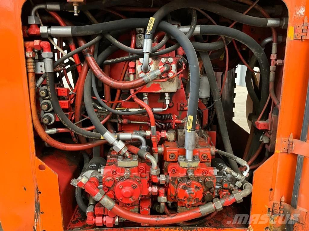 Hamm DV 06 V Twin drum rollers