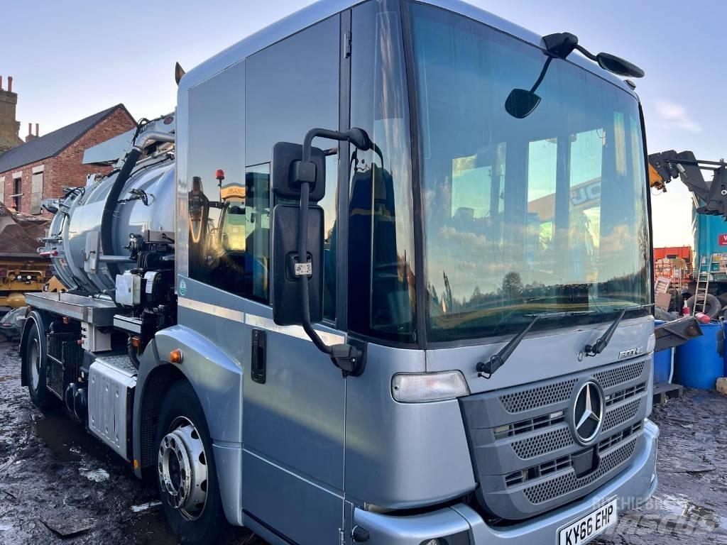 Mercedes-Benz Econic Tanker trucks