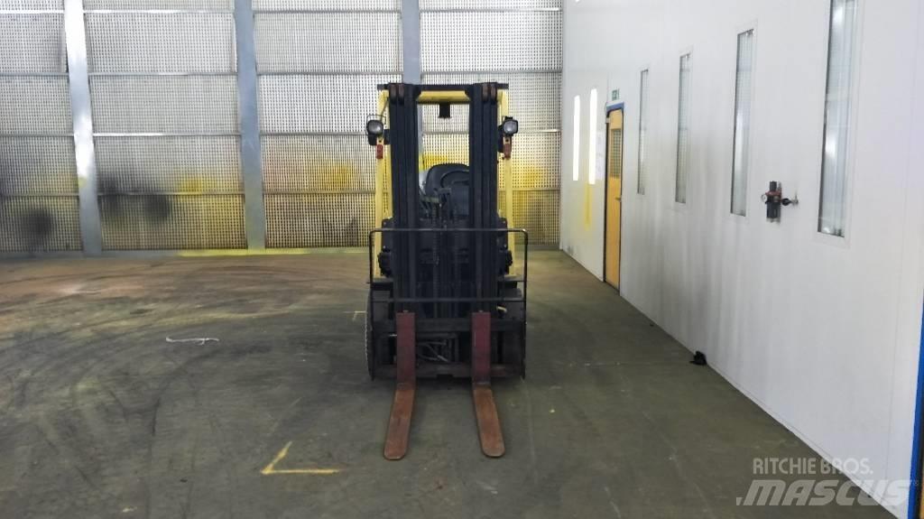 Hyster H2.5TX LPG trucks