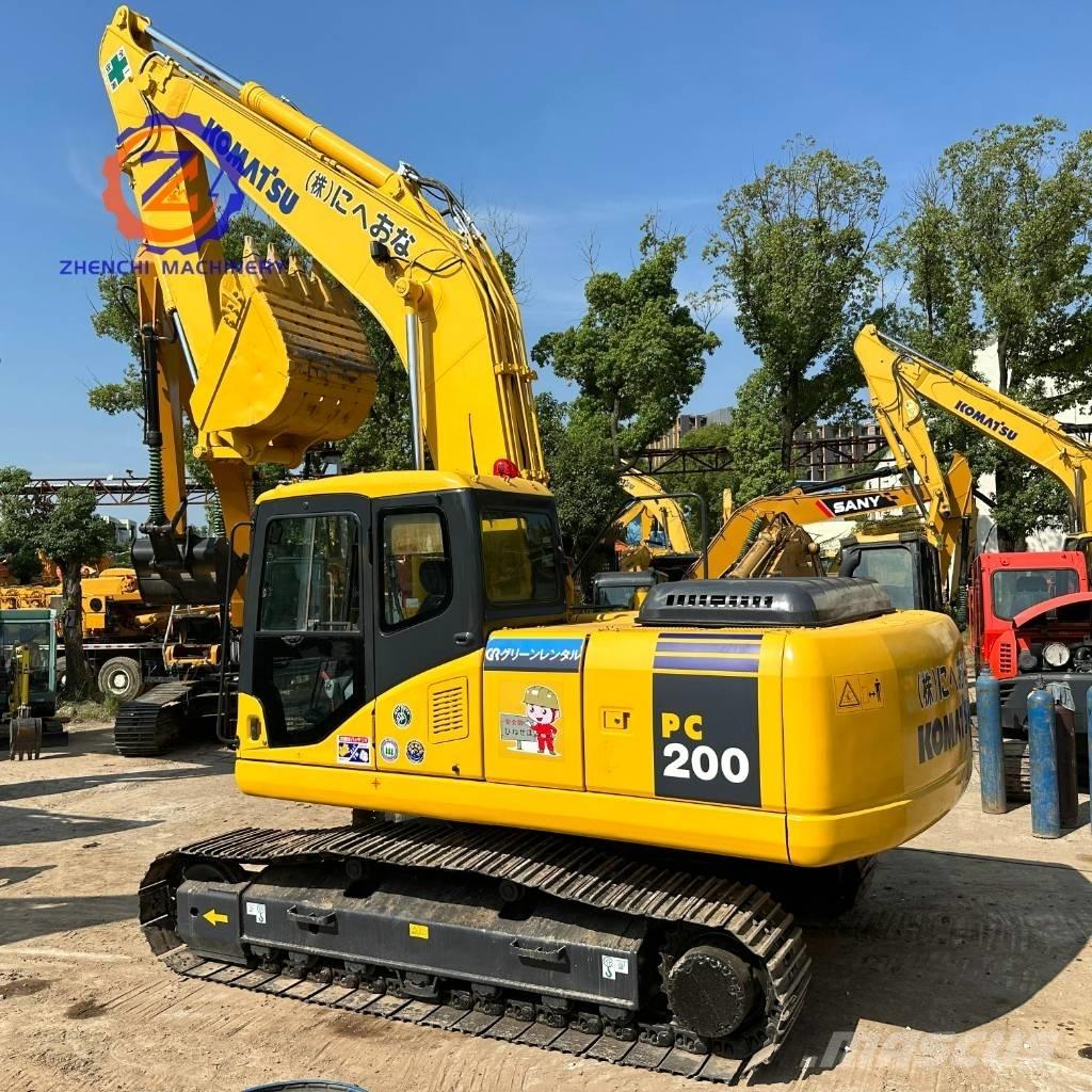 Komatsu PC 200-7 Crawler excavators