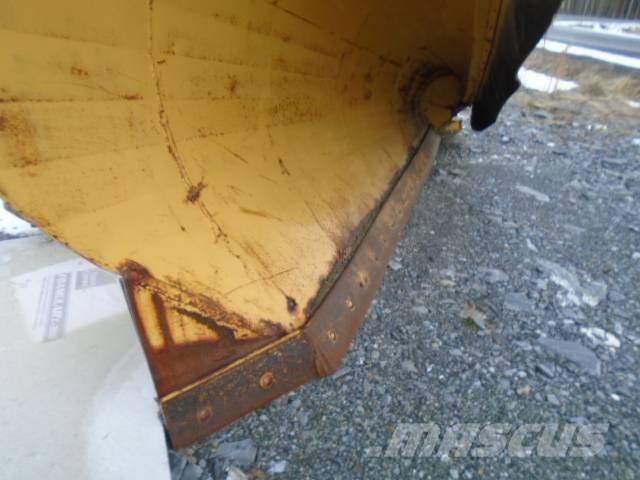  SNOW PLOW 162'' Front loader accessories