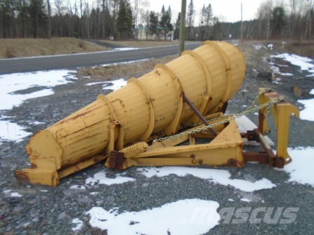  SNOW PLOW 162'' Front loader accessories