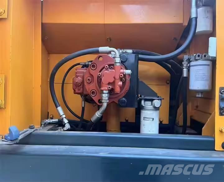 Hyundai R220LC-9S Crawler excavators