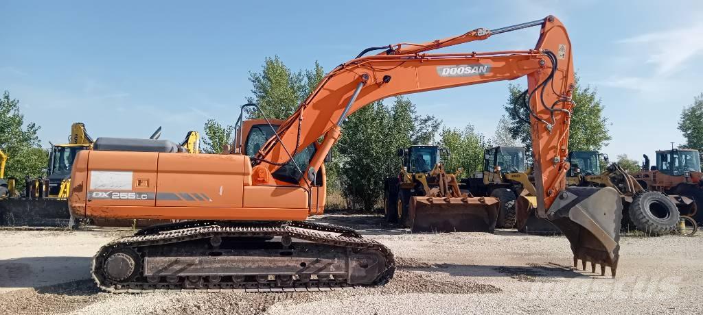 Doosan DX 255 LC Crawler excavators