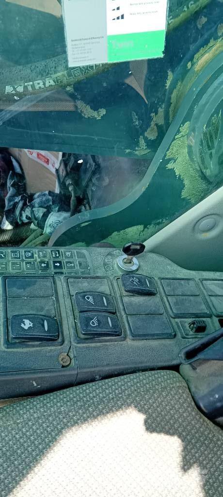 Doosan DX 255 LC Crawler excavators