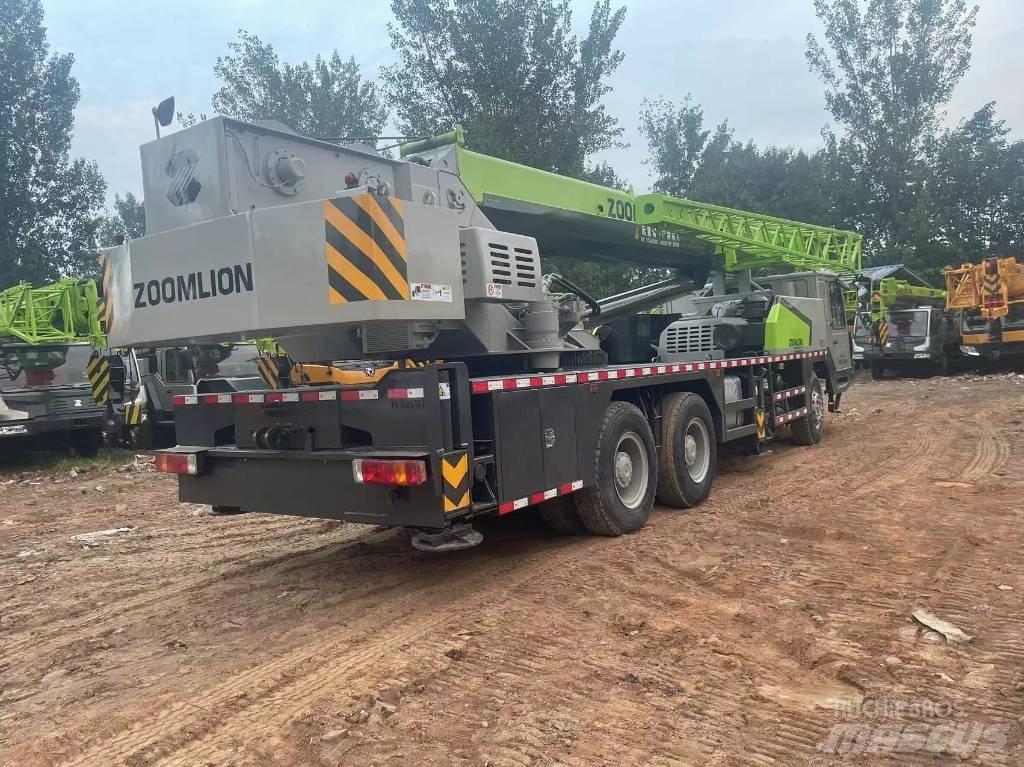 Zoomlion ZTC 500 V All terrain cranes