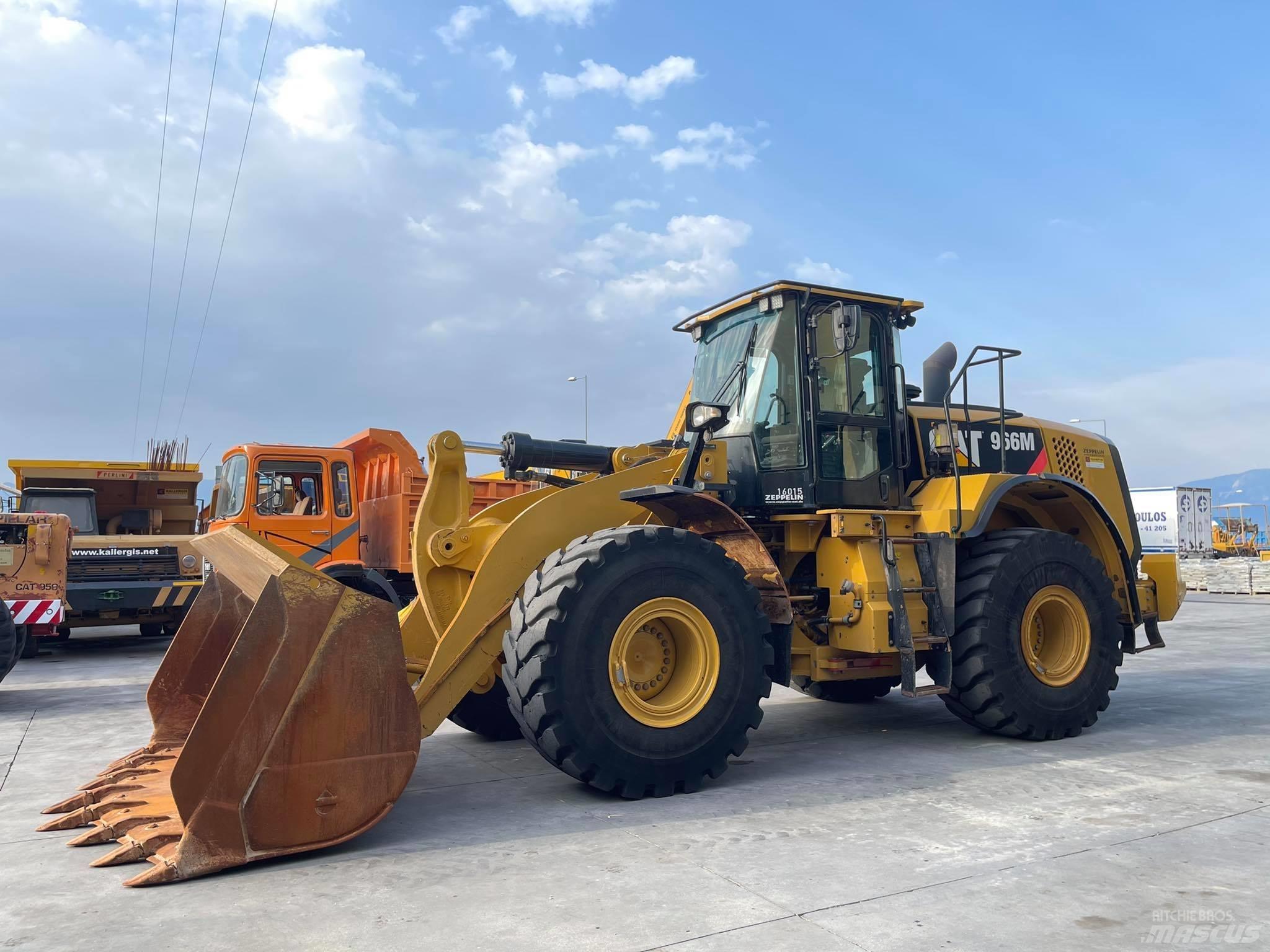 CAT 966M Wheel loaders