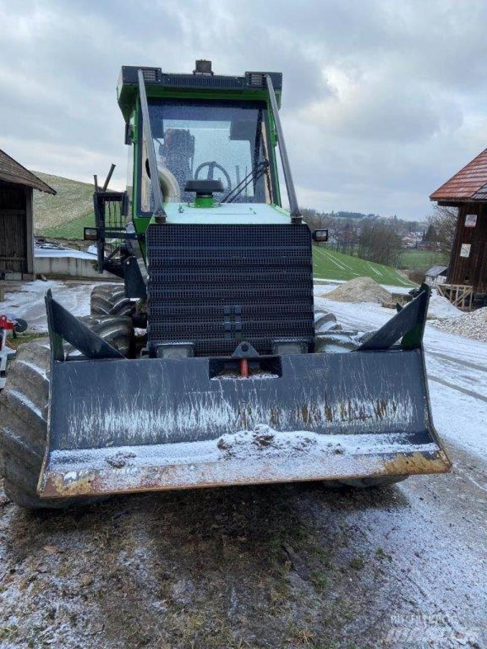Noe NF 210-8 R Forwarders