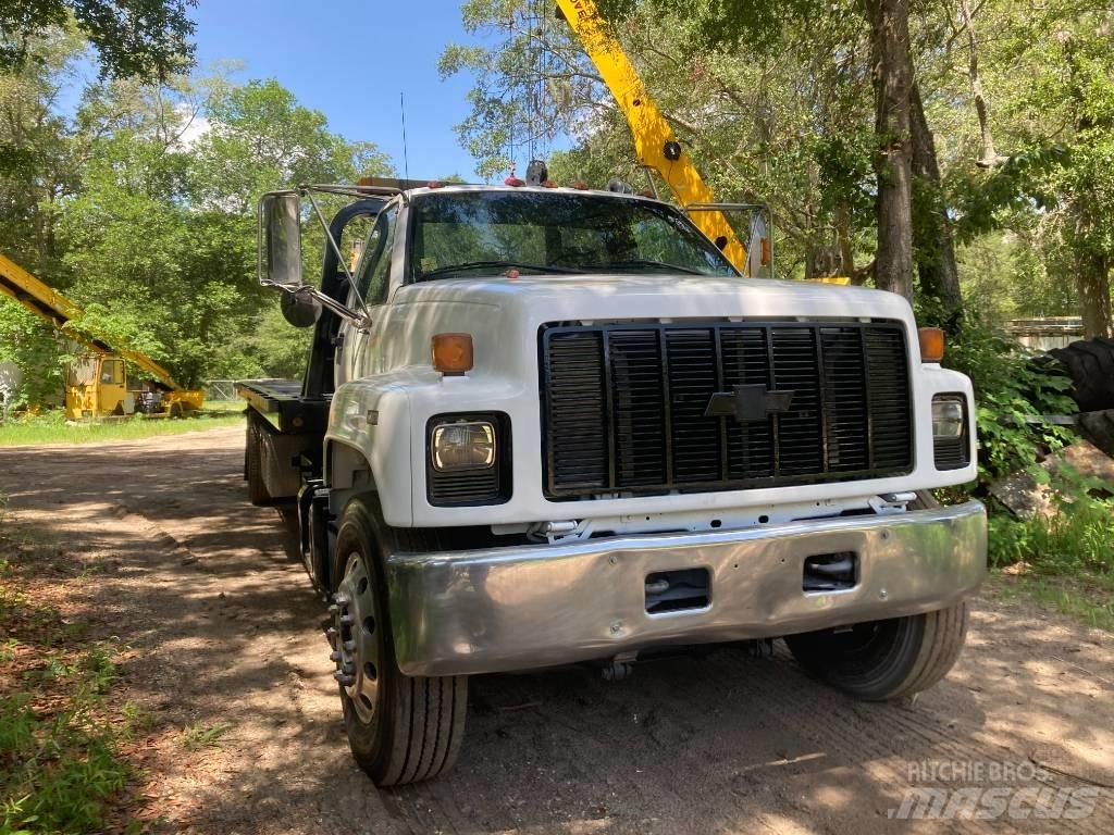Chevrolet C7500 Tipper trucks