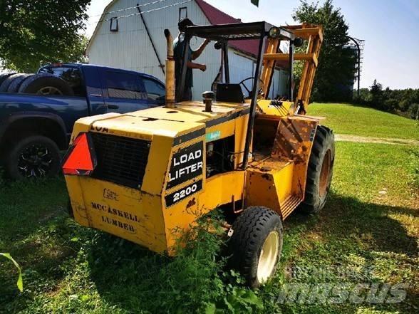 Load Lifter 2214-3 Rough terrain truck