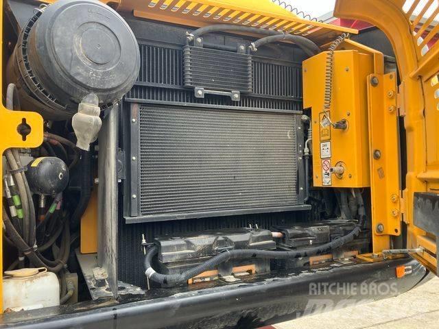 JCB JS 175 W Wheeled excavators