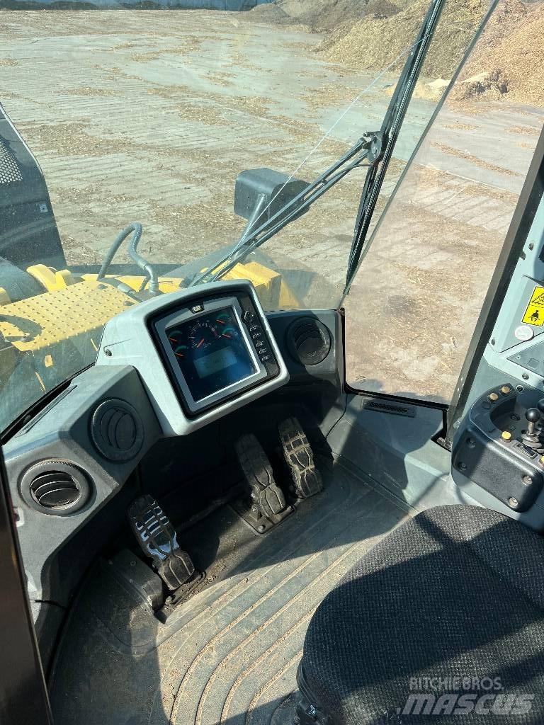 CAT 966K Wheel loaders