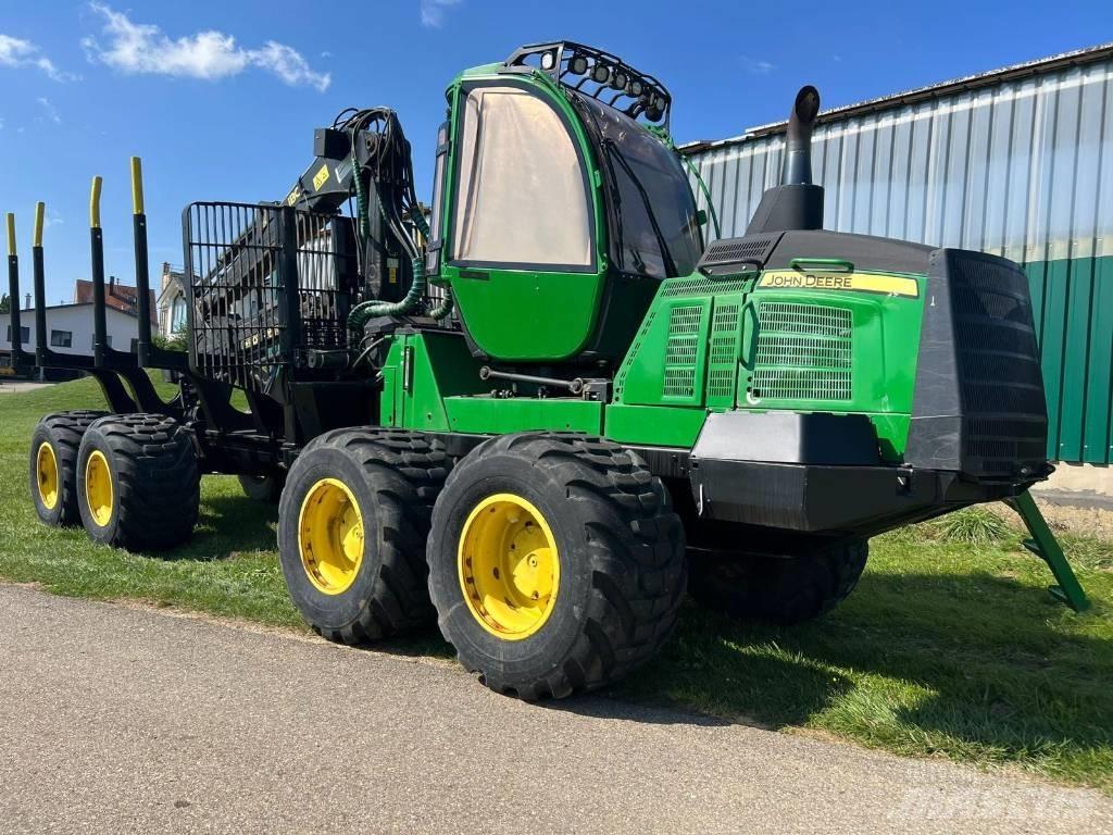 John Deere 1510 G Forwarders