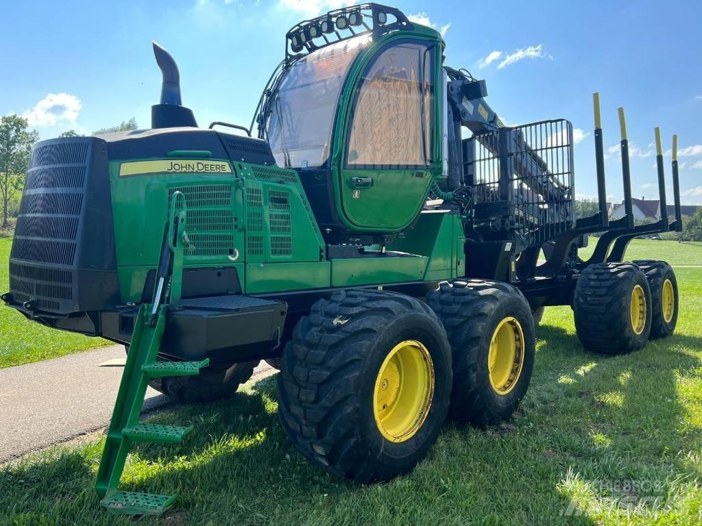John Deere 1510 G Forwarders