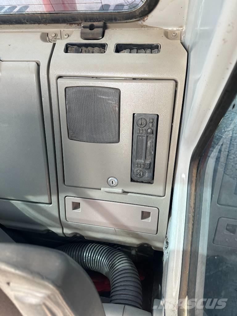 Doosan DX 150W -9 Wheeled excavators