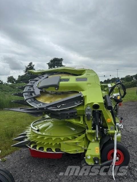 CLAAS Orbis 600 Farm machinery